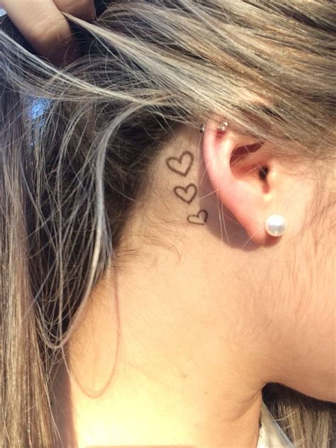 broken heart tattoo behind ear|Tattoos Behind the Ear Meaning: The significance,。